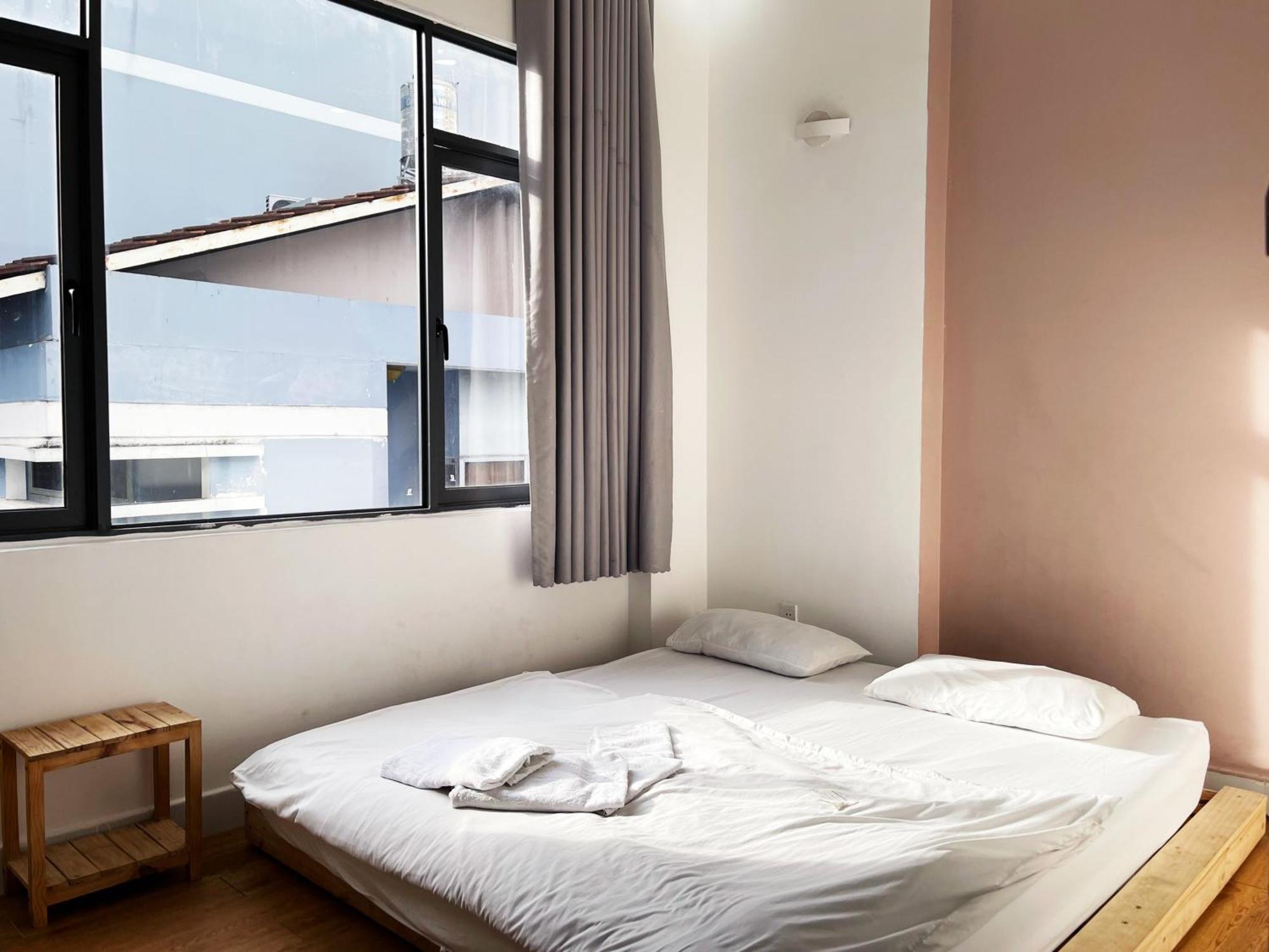 J&K Hotel Хошимин Экстерьер фото